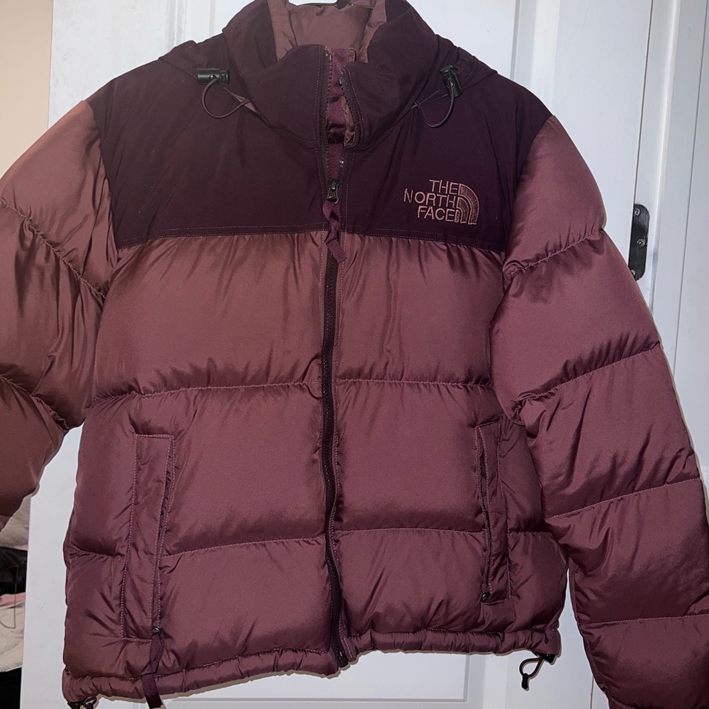 WOMEN'S THE NORTH FACE 1996 RETRO NUPTSE JACKET